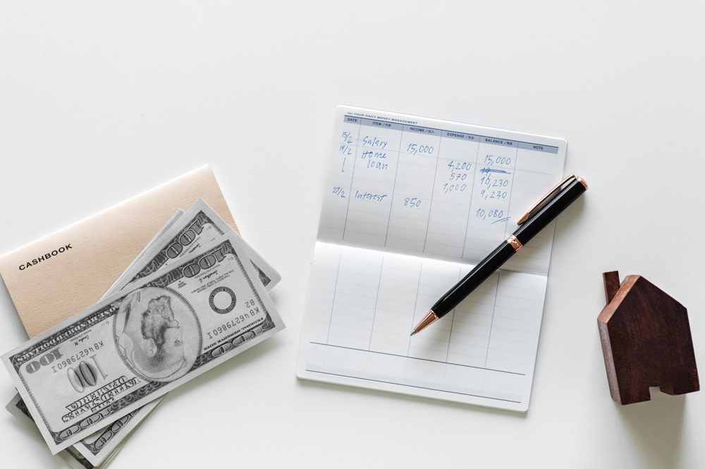 The Income and Expense Declaration